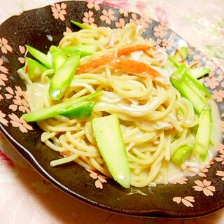 ❤カニかまとアスパラのホワイトソースパスタ❤